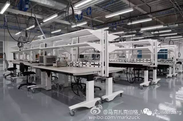 Facebook一个玩社交工具的都进军制造业了LED屏企你有什么理由说难？要懈怠？