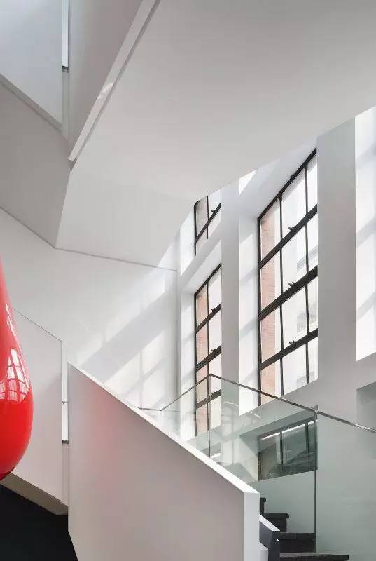 【集艾设计】上海最美屋顶会所