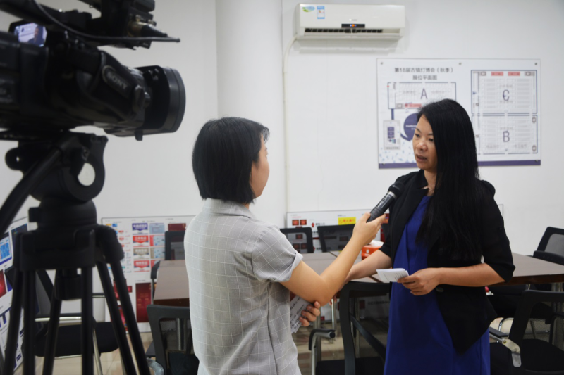 古镇灯博会总经理邓健研：打造灯饰全产业链展示平台