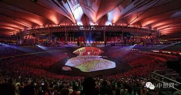 里约奥运会开幕式：一场光影交织的视觉盛宴