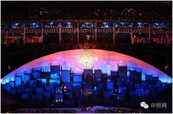 里约奥运会开幕式：一场光影交织的视觉盛宴
