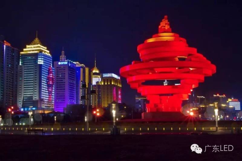 LED老板警示录丨品一事件折射纯电商品牌之痛