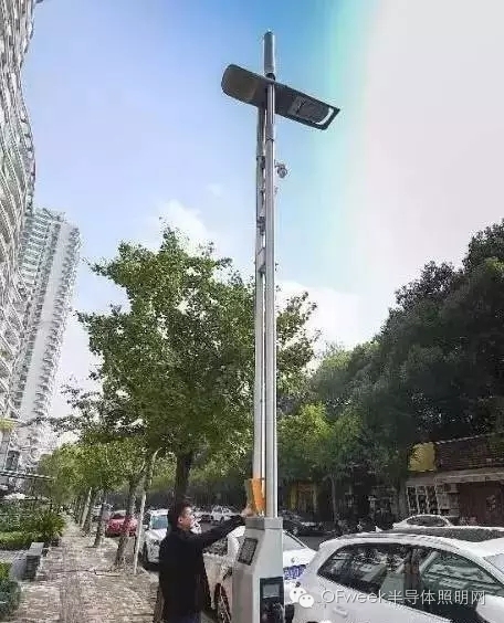 看这六款路灯如何展现十八般武艺