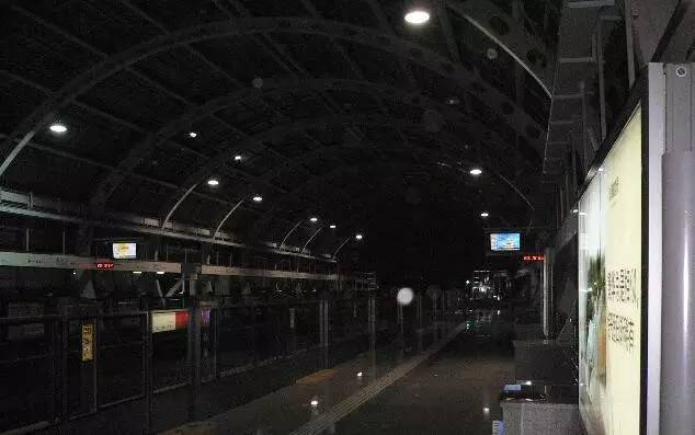 耗电大王地铁照明到底该如何设计？