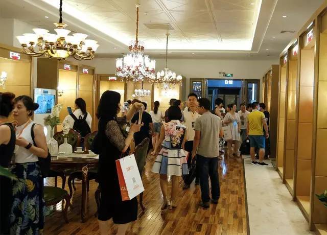 点赞！| O2O模式强势颠覆传统，灯饰照明行业也可这么做！