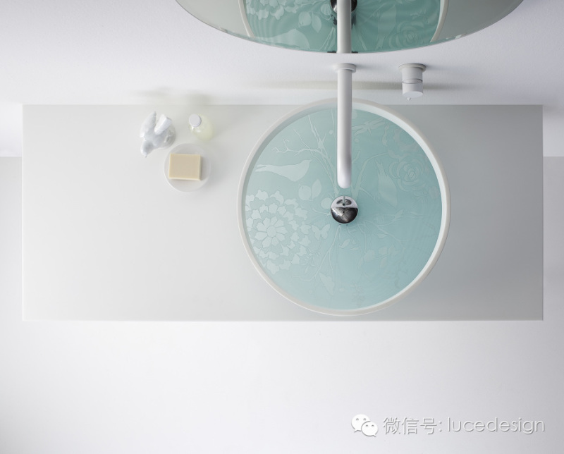 【最设计】不需要洪荒之力，就能展现来自光线的碧波与涟漪