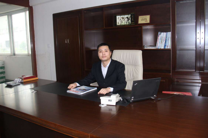 品质铸就品牌 丽翔显示依托专业技术致力私人订制