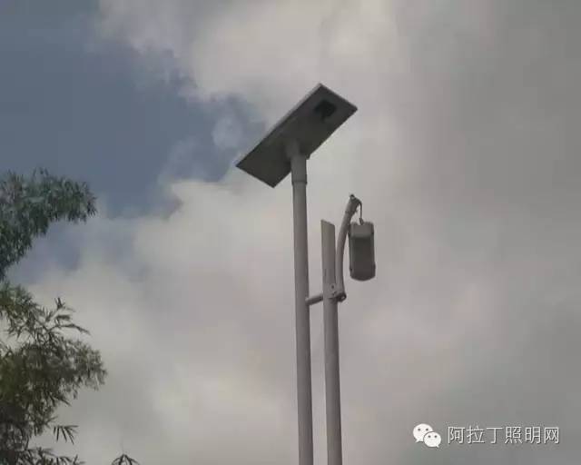 这样装路灯，你耍我吗？