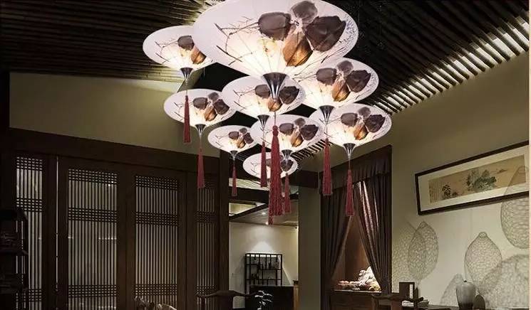 【走马观灯】等待雨，是伞一生的宿命