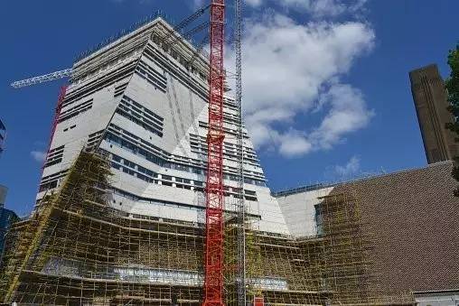 2016年泰晤士河畔最受瞩目的一场撕逼大战