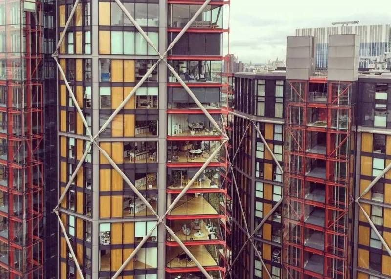 2016年泰晤士河畔最受瞩目的一场撕逼大战