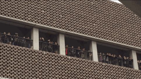 2016年泰晤士河畔最受瞩目的一场撕逼大战