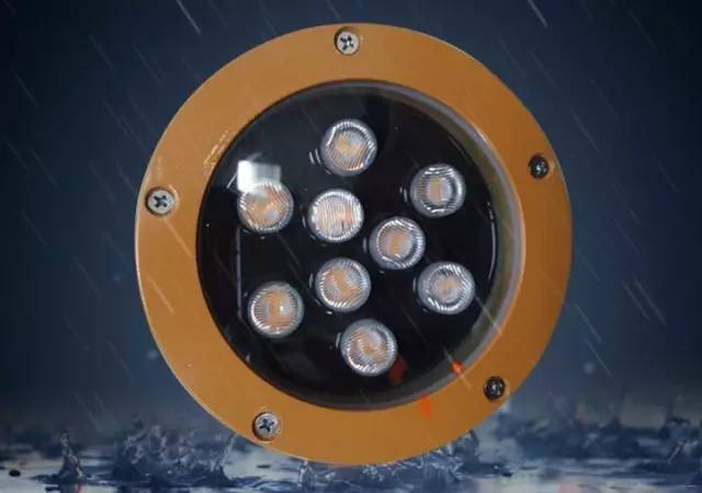 两个灯饰老板闹翻了分家我们就自己做，就有了现在的极光