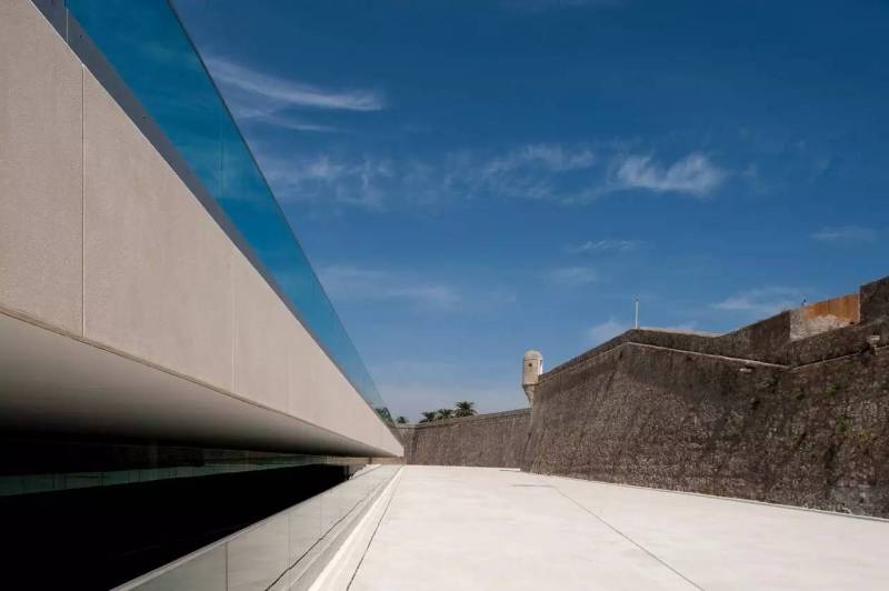 旧时停车场，重现古葡萄牙航海图