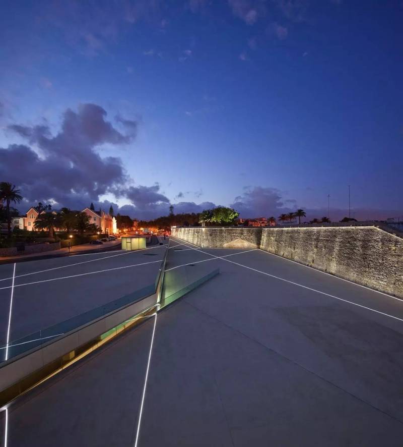 旧时停车场，重现古葡萄牙航海图