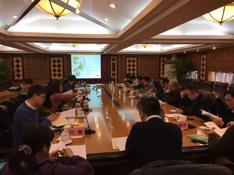 《中国逐步淘汰白炽灯路线图》中期评估报告评审会在京召开