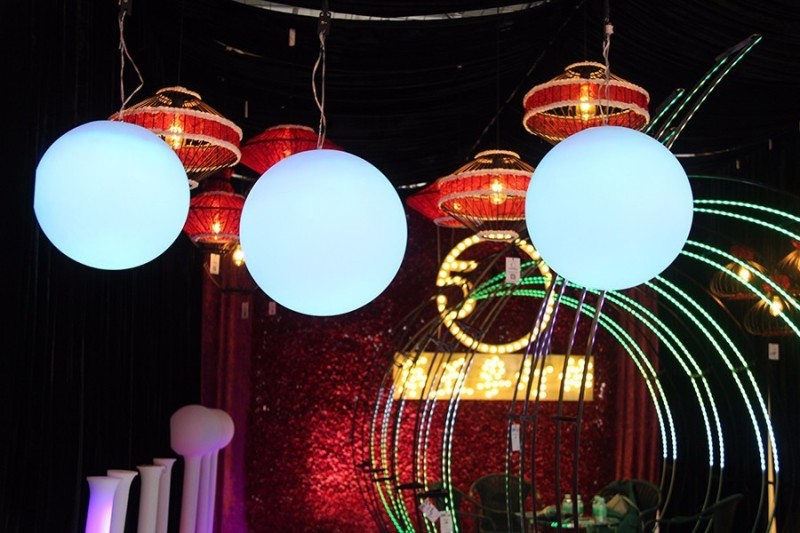 【逛展必看】灯博会首日，人气旺到爆，最全攻略拿去吧!