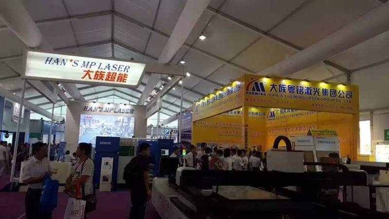 【逛展必看】灯博会首日，人气旺到爆，最全攻略拿去吧!