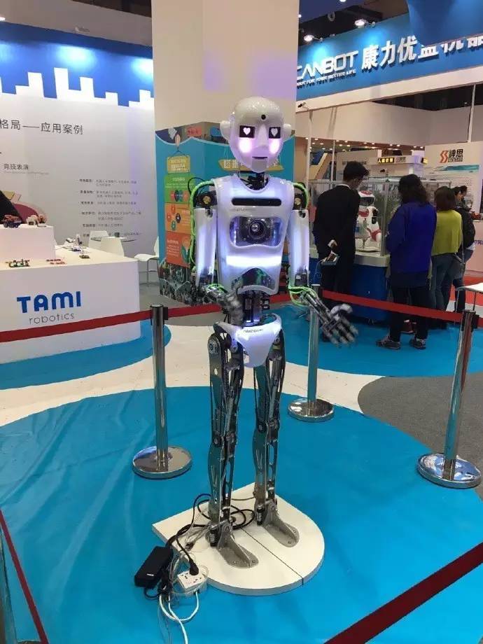 2016世界机器人大会开幕了，带来哪些颠覆性技术？