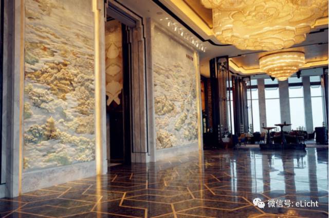 思聪老公，这灯光配不上你家的五星奢华酒店！