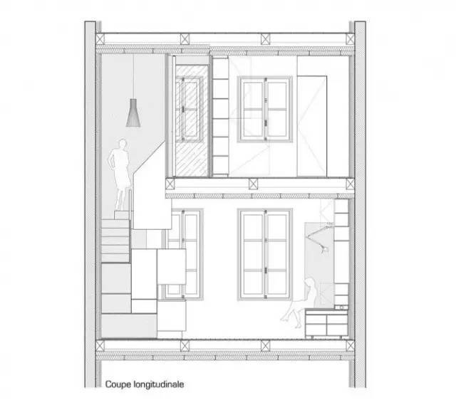只有45平的LOFT公寓，竟然还把一整面墙浪费给了大书架！