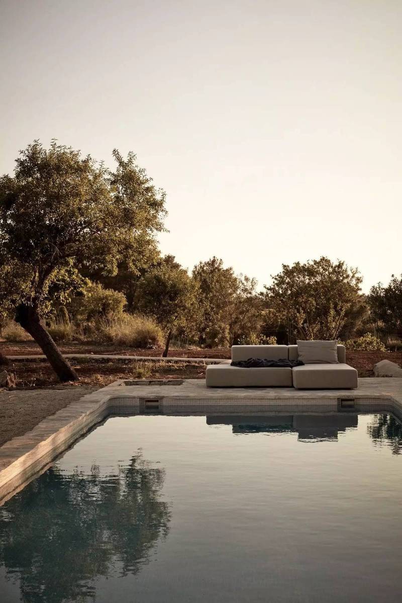 水泥、石头、老木头美炸了！侘寂之美秒杀所有奢华风格