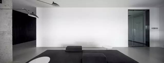 设计师的办公室，也需要这样的暗门