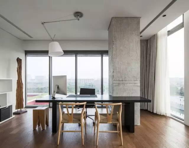 设计师的办公室，也需要这样的暗门