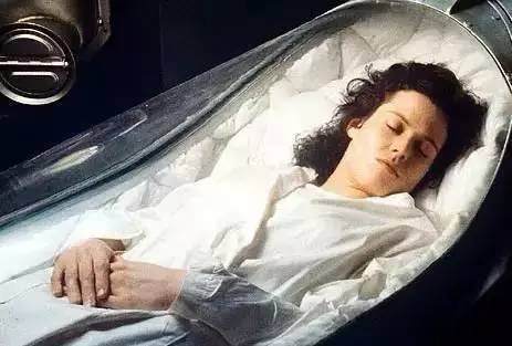 300年后的人类，看完让人目瞪口呆！