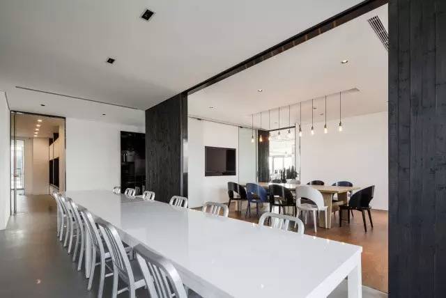 方磊新作 | 壹舍设计办公室，现代极简又带帅气工业风