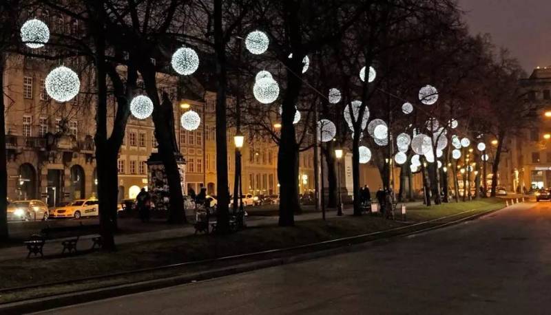 【盘点】| 重磅推荐！圣诞节的灯光艺术