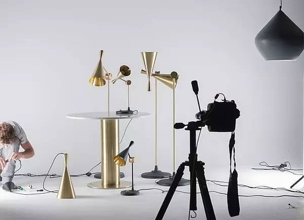 Tom Dixon这个半路出家的设计师，却拥有点石成金的本事