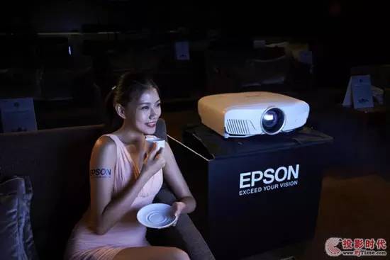 2016年投影机行业总结：“激”情四射 “智”造未来