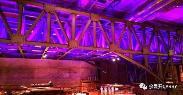 土火火锅：光影中的都市景观（上）