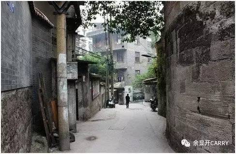 土火火锅：光影中的都市景观（上）