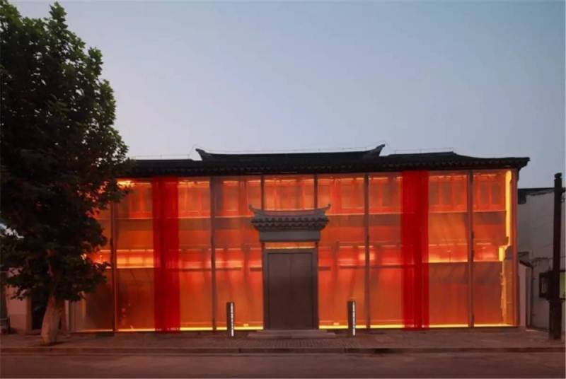 感悟艺术 | 用钢铁制荷花也可以很柔情