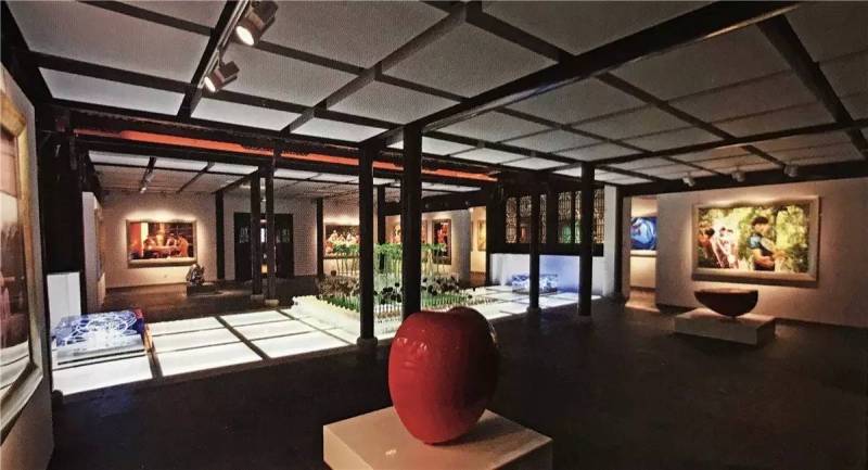 感悟艺术 | 用钢铁制荷花也可以很柔情