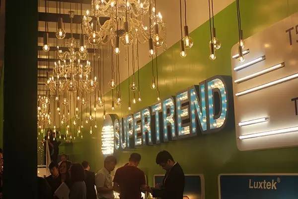 秋灯展后看香港灯饰行业的发展现状和趋势