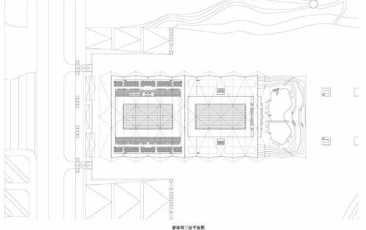 高亮的建筑与丰富的色彩，真的是城市富裕的象征？
