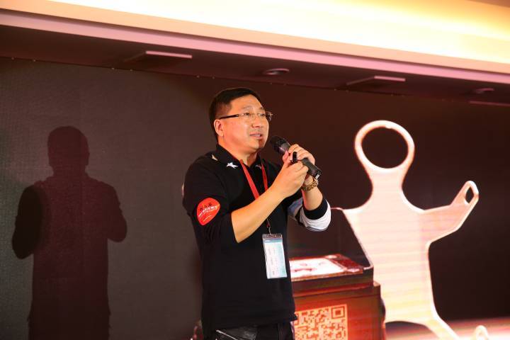 又见方仔  ▏鲁比克魔方2.0&1C系列新品上市