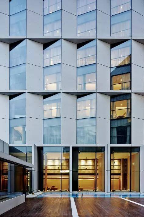 「灯眼看世界」北京三里屯CHAO之光 /大观国际设计咨询有限公司