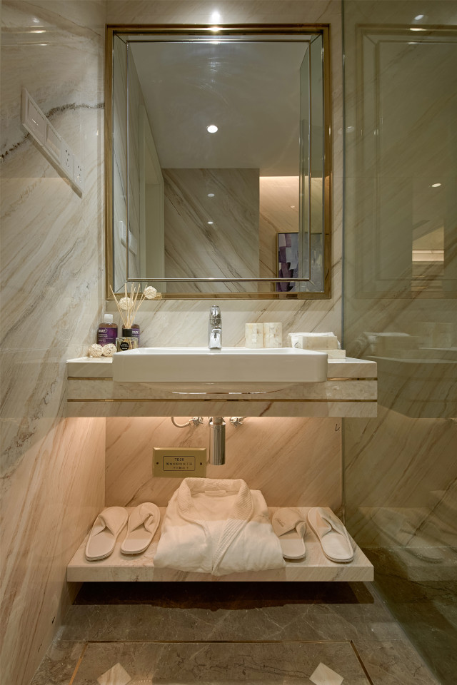 鲁能泰山7号（济南）样板房｜RWD（Ricky Wong Designers）