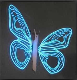 当LCD成了过去，而OLED又不是未来