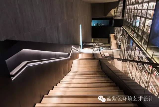 深圳雅昌艺术文化中心的灯光艺术