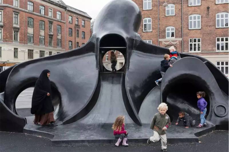 流动的色彩、民族的融合 | 超级线性公园