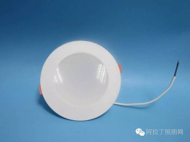 怎样的筒灯能进军高端商照市场？