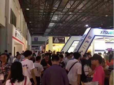 从古镇灯博会看目前照明专业展发展