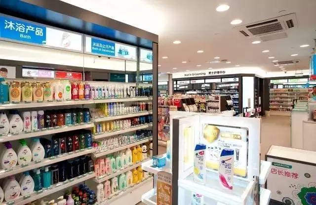 好灯光提升营业额，锐高照明带你体验全新屈臣氏