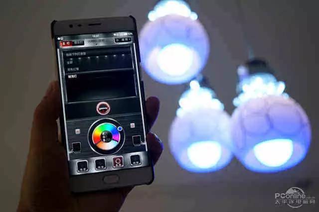 太平洋电脑网：你所习以为常的电灯,竟然手机也可以智能遥控