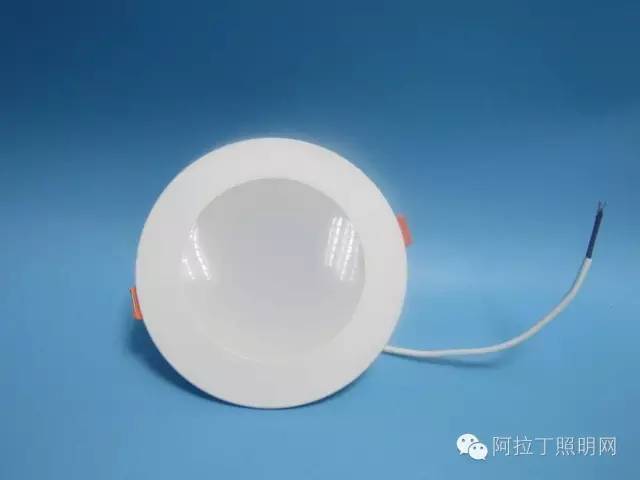 能进高端商照市场的筒灯需要有怎样的参数与性能？